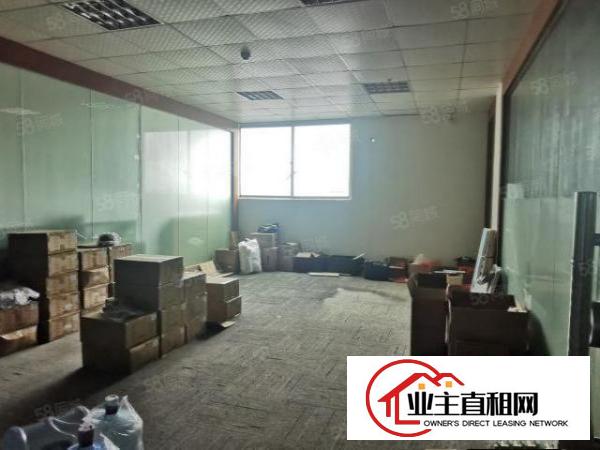  观澜库坑社委花园式大型工业园楼上整层2600平厂房带装修出租