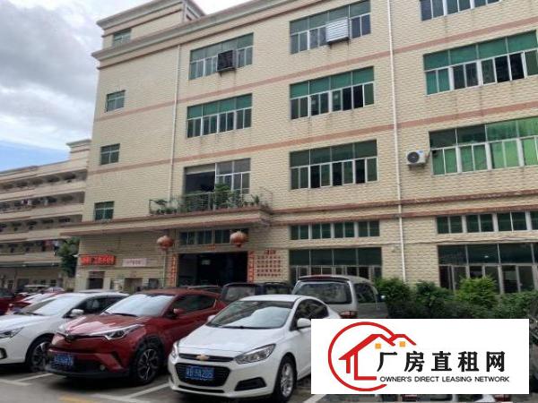  观澜福民龙观快速边上1楼2100平，层高6.5带办公室空地大