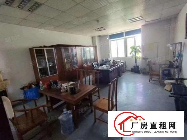  观澜松元轻轨站旁新出精装修680平厂房出租无需转让费