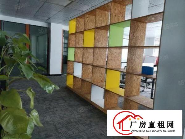  宝安区新安楼上精装修388平带卡座，可注册。13格局