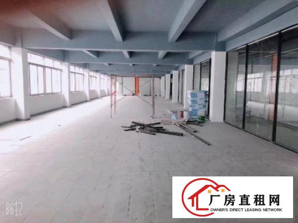  宝安翻身200和300至500平米带装修办公厂房仓库出租