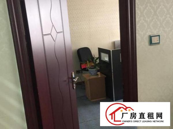  洪浪北地铁口带装修办公室100平3500元出租