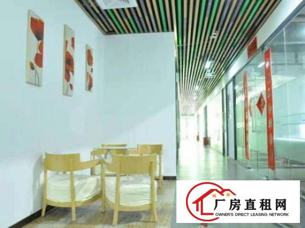  兴东地铁C口1500平办公室招租七成使用率45元起