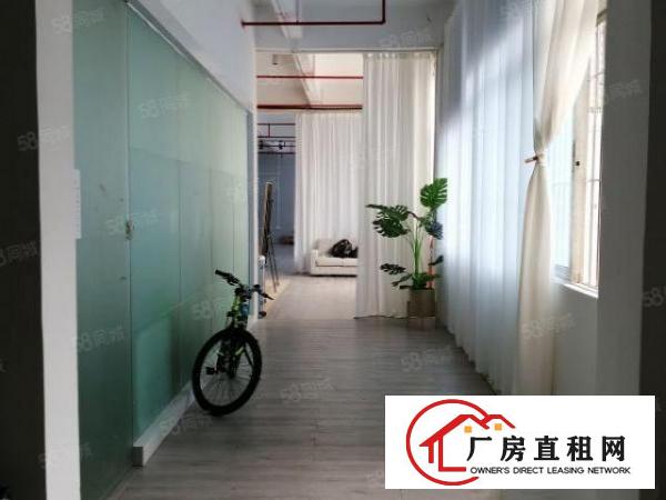  宝安新安工业厂房出租可做办公608平