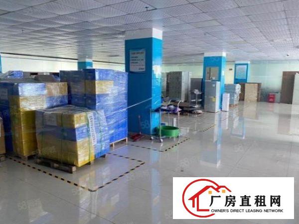  兴东地铁口附近产业园3楼整层2400平，适合各类研发，生产