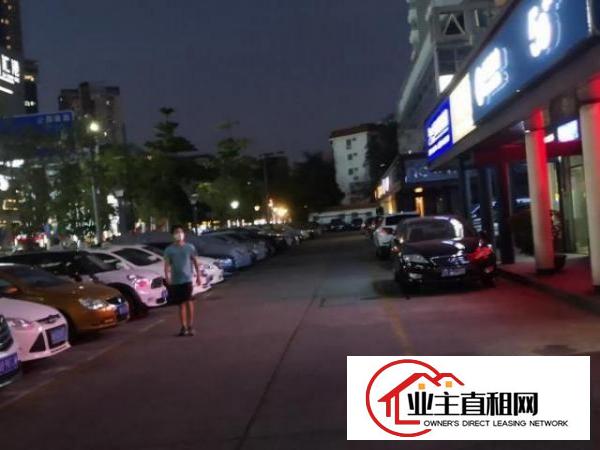  西乡厂房性质裙楼精装办公，整层可分隔