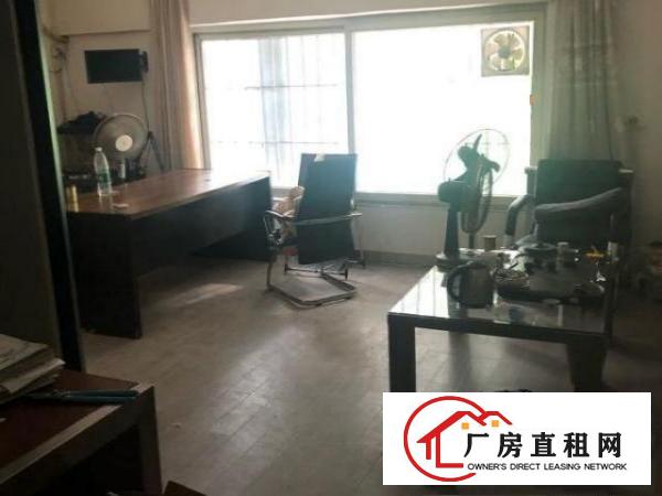  小厂房小仓库招租靠路边停车方便
