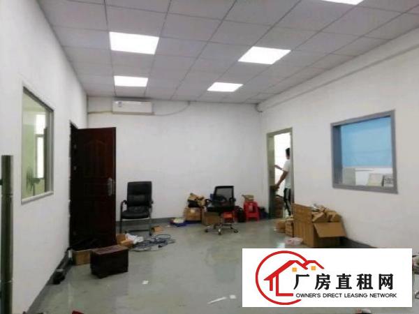  西乡，鹤洲洲石路边，大型工业园，楼上带精装修875平厂房出租