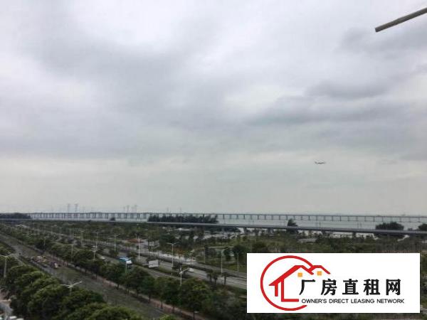  西乡宝源路与航城大道交叉口200平米厂房出租（分租）