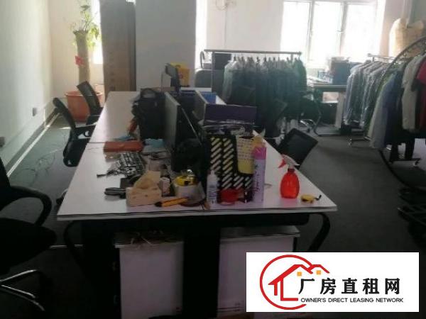  办公室，可马上办公，网络办公桌椅全有