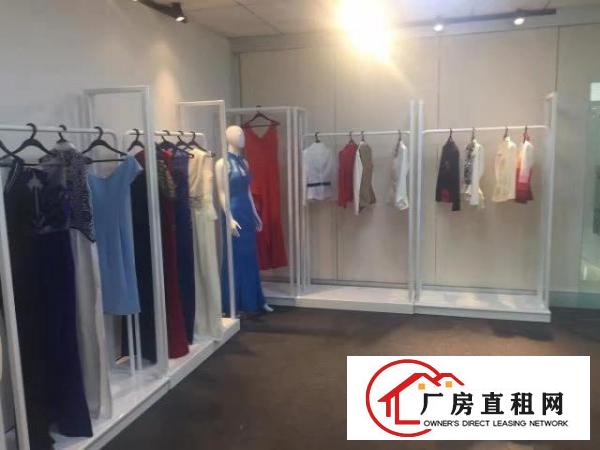  办公室招租有大小间可选，办公用品齐全，电商可直接办公，