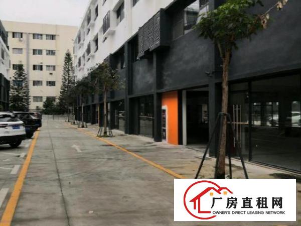  宝安西乡厂房出租，700平方，租金55元每平方