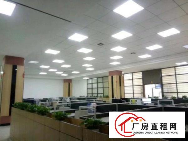  西乡九围或簕竹角工业区带装修厂房一楼1800平米