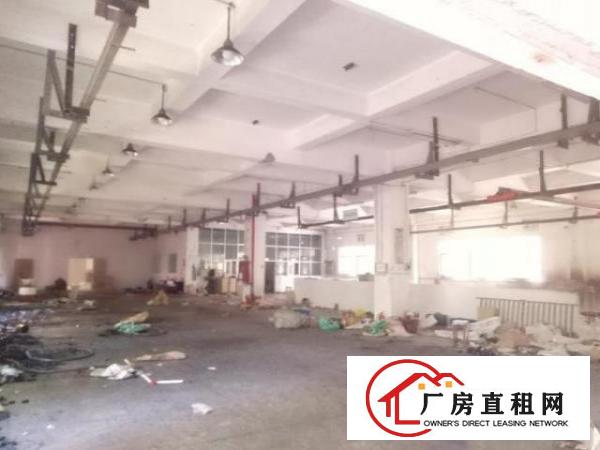  带行车装修厂房整层一楼680平米出租