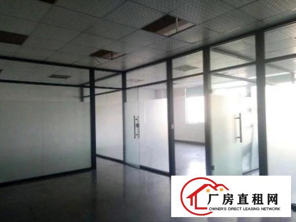  西乡洲石路边上黄麻布第三工业区附近带装修厂房1100平米