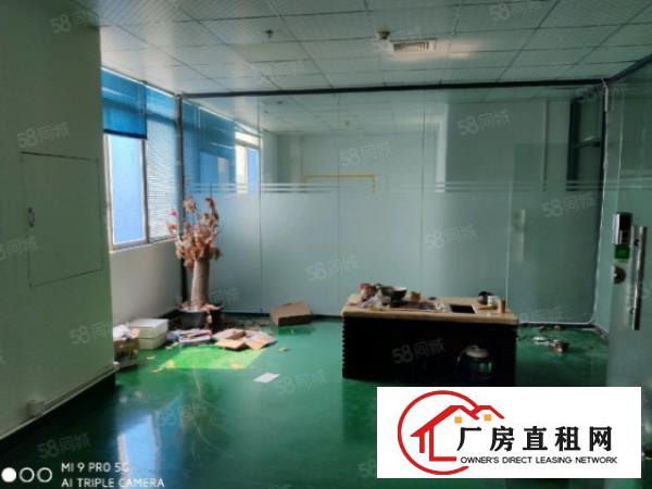  西乡新出500平带装修厂房出租，国道边交通方便