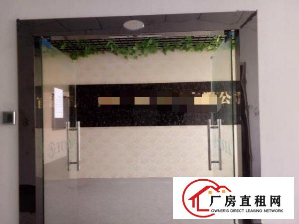  西乡臣田工业区或宝田工业区带装修厂房875平米