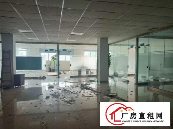  西乡鹤州恒丰工业城带装修厂房1800平米