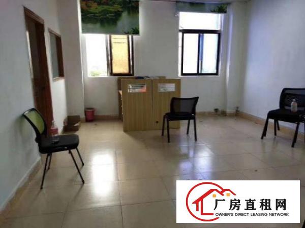  洲石路边上，恒丰工业城附近带装修厂房650平米
