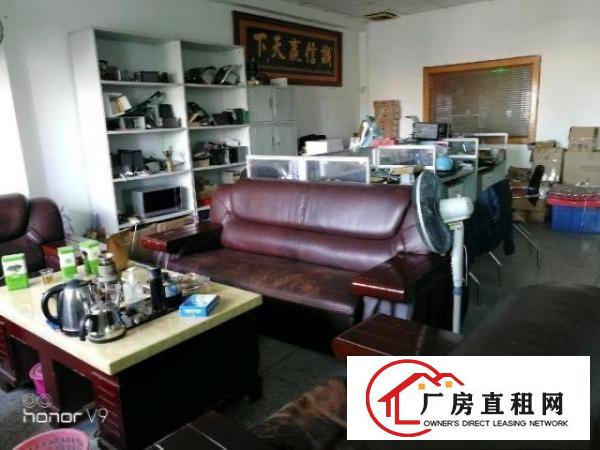 西乡流塘路口富强大厦旁边厂房分租，我本人是做电子产品组装，