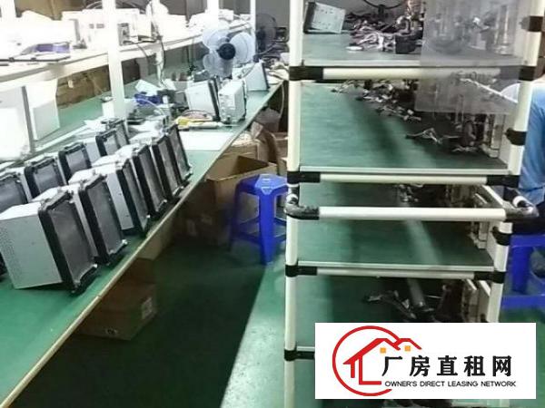  西乡流塘路口富强大厦旁边厂房分租，我本人是做电子产品组装，
