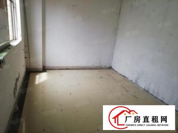  西乡前进二路，臣田，楼上整层1050平带装修，厂房，仓库出租