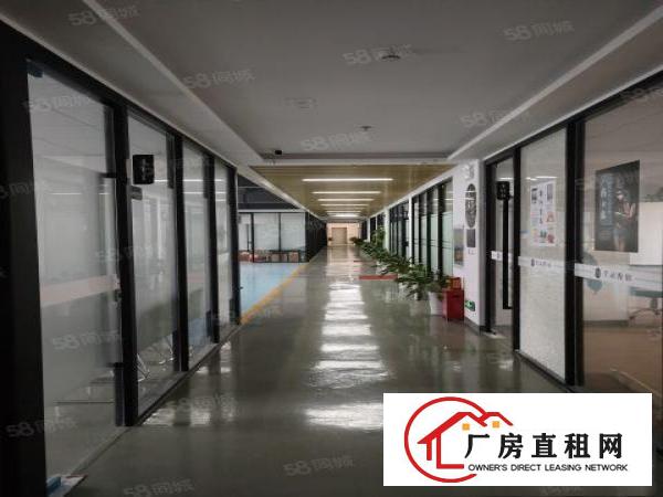  西乡，银田创意园，楼上小面积办公室，65平起，形象好。