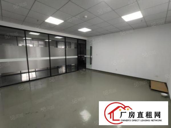  西乡，银田创意园，楼上小面积办公室，65平起，形象好。