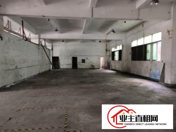  西乡，鹤州，洲石路旁一楼半层800平，可分租方便进出大货车。