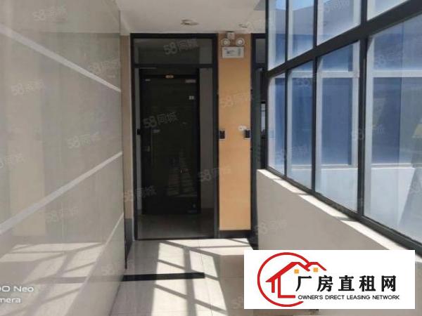  西乡地铁口物业业主直租80平起，带装修，位置好