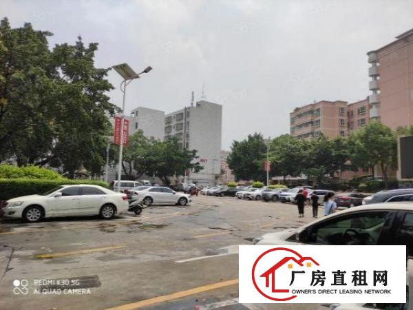  鹤州恒丰工业城2楼1530平带精装修厂房业主直租
