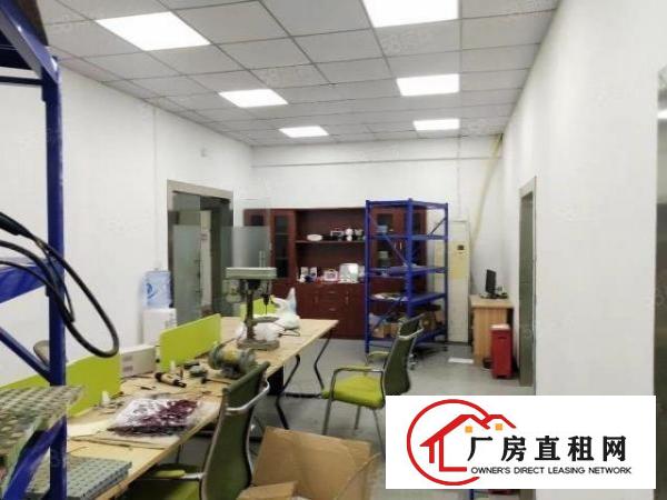 西乡，鹤州，楼上带精装修875平厂房，31格局，水电到位！