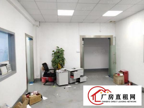 西乡，鹤洲靠近洲石路边上，新出楼上厂房875平，带精装修空调