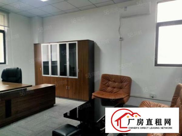  西乡，固戍地铁站，楼上带装修家私220平办公仓库，免费停车！