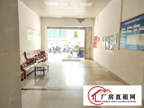  西乡大道，银田工业园，电梯口户型，新出楼上厂房带装修380平