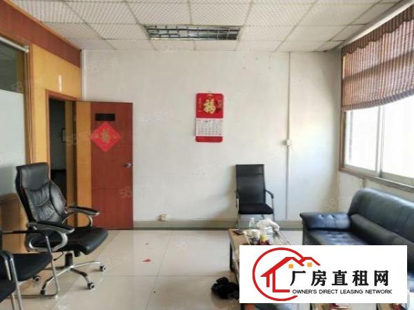  西乡大道，银田工业园，电梯口户型，新出楼上厂房带装修380平