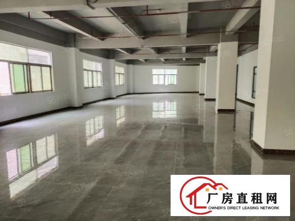 独栋，精装厂房，可分租，110平米起租。临近地铁口，公交站。