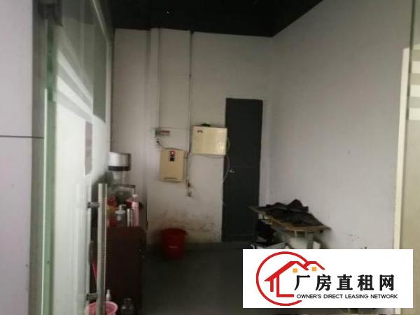  福永新和楼上新出带豪华装修1200平无转让费