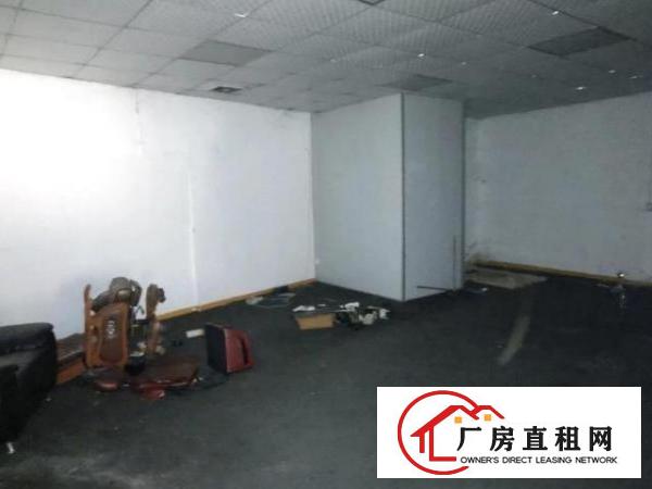  福围第二工业区一楼仓库厂房出租350平方水电到位适合做物流