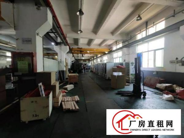  福永和平新出一带装修一楼层高6米带航车的