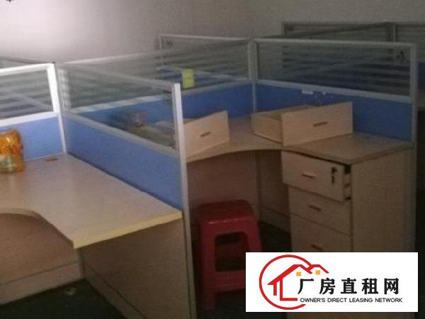  标准工业厂房出租，330平方米