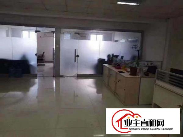  福永桥头地铁站附近楼上660平精装厂房出租无装让费