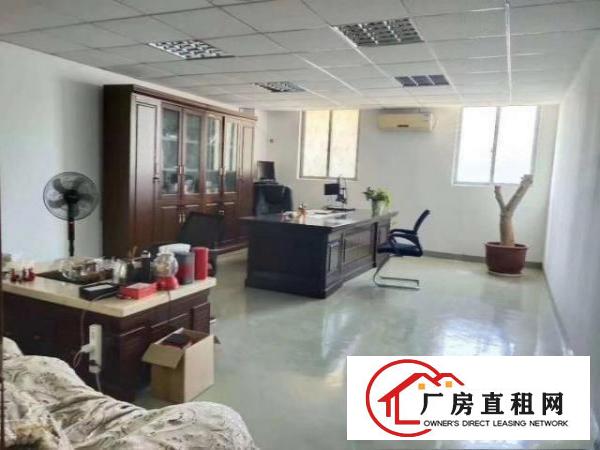  福永桥头地铁口楼上精装修厂房转让，无需转让费！