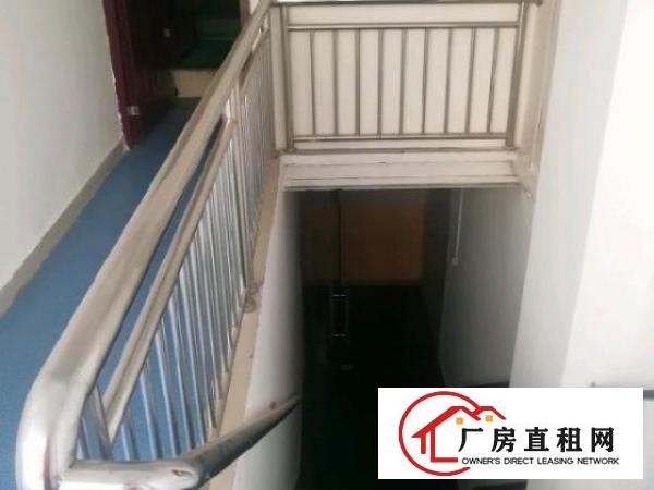  一楼厂房水电齐，可用电大，合同可签五年吗