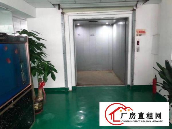  富桥工业园现有70—110平小面积厂房出租，价格低，带装修