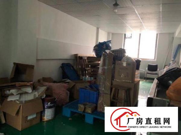  富桥工业园现有70—110平小面积厂房出租，价格低，带装修