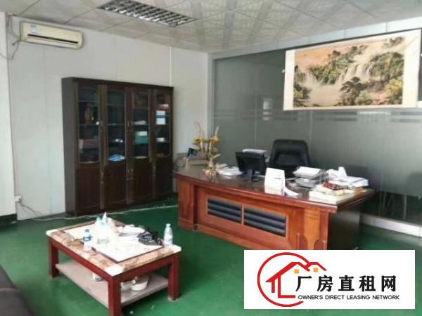  福永桥头地铁口新出楼上800平精装修厂房，无转让费