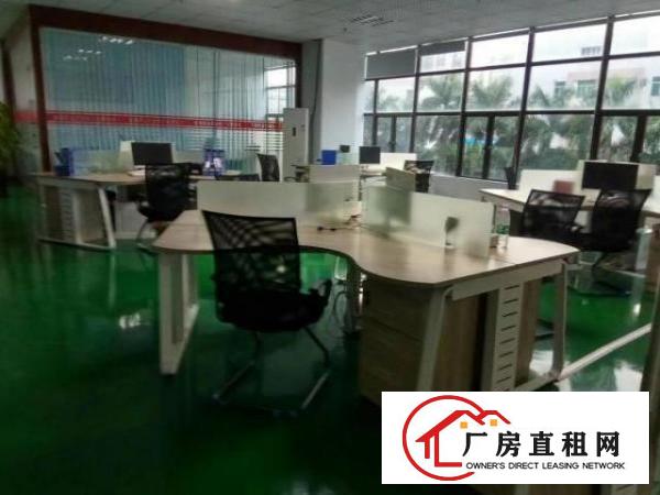  福永沿江高速会展中心附近楼上2000平方带装修
