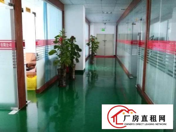  福永沿江高速会展中心附近楼上2000平方带装修