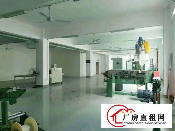  福永沿江高速附近楼上1100平带装修厂房出租